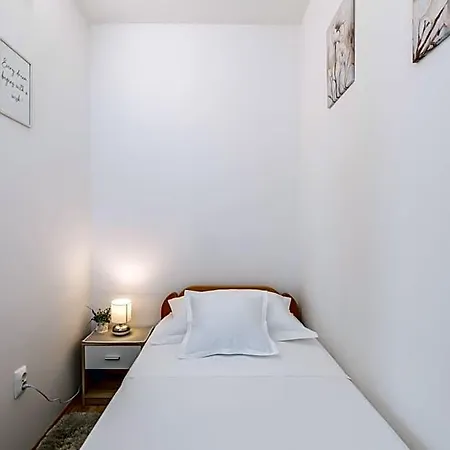 Pure Comfort - Cvita *