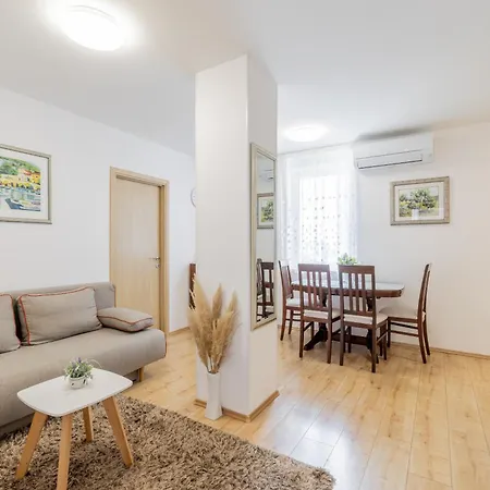 Pure Comfort - Cvita Apartman