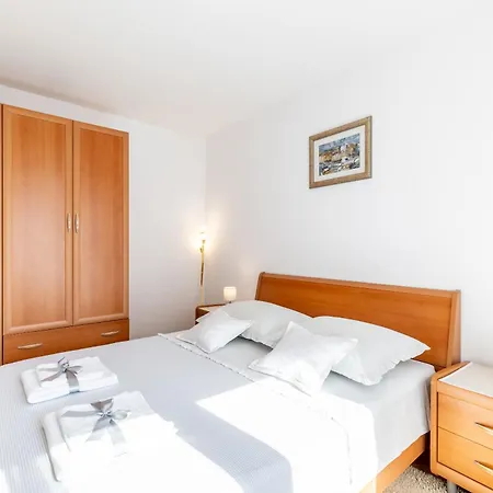 아파트 Pure Comfort - Cvita